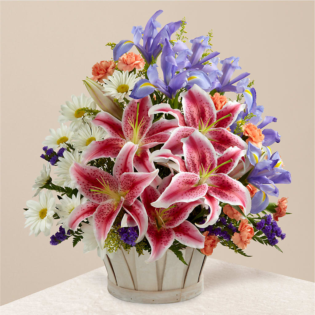 The Wondrous Nature Bouquet – JANIE'S COUNTRY GALLERY FLORIST, Bristol VA