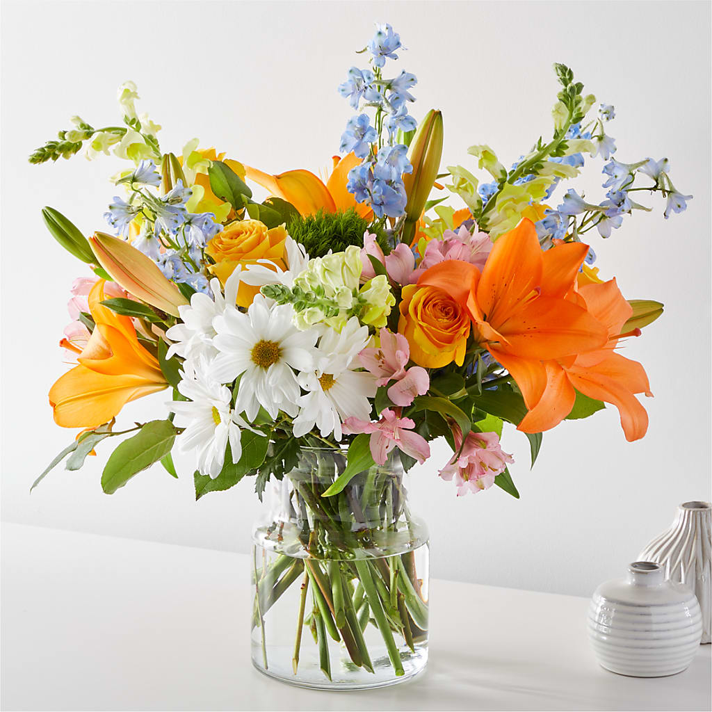 Sun Salutation Bouquet – JANIE'S COUNTRY GALLERY FLORIST, Bristol VA