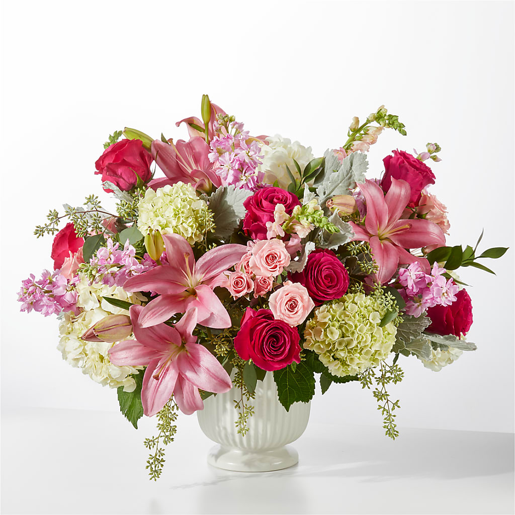 Antique Shopping Bouquet – JANIE'S COUNTRY GALLERY FLORIST, Bristol VA
