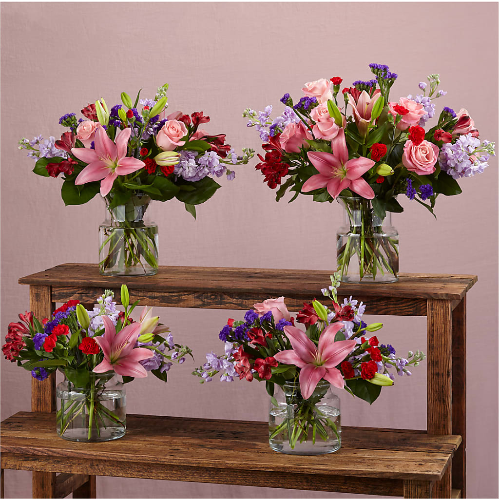 Romantique Bouquet – JANIE'S COUNTRY GALLERY FLORIST, Bristol VA