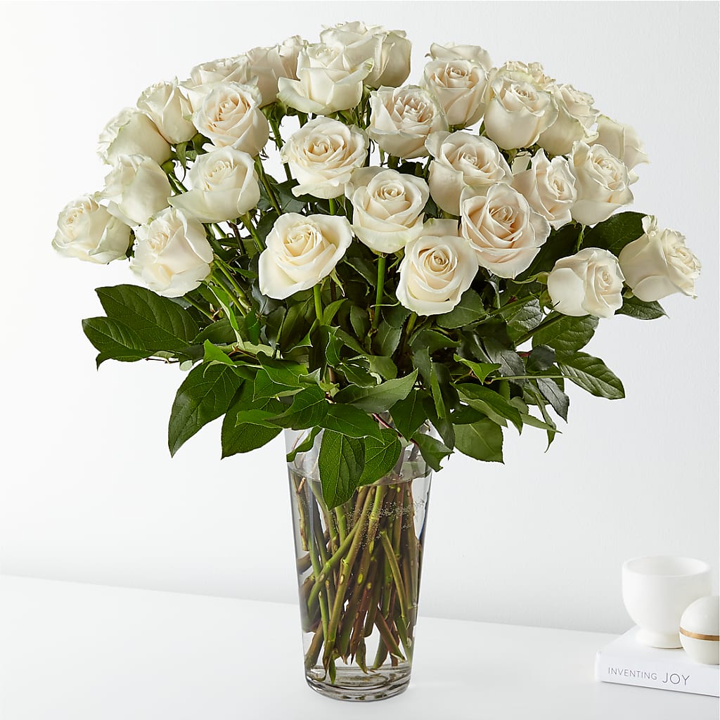 Long Stem White Rose Bouquet – JANIE'S COUNTRY GALLERY FLORIST, Bristol VA