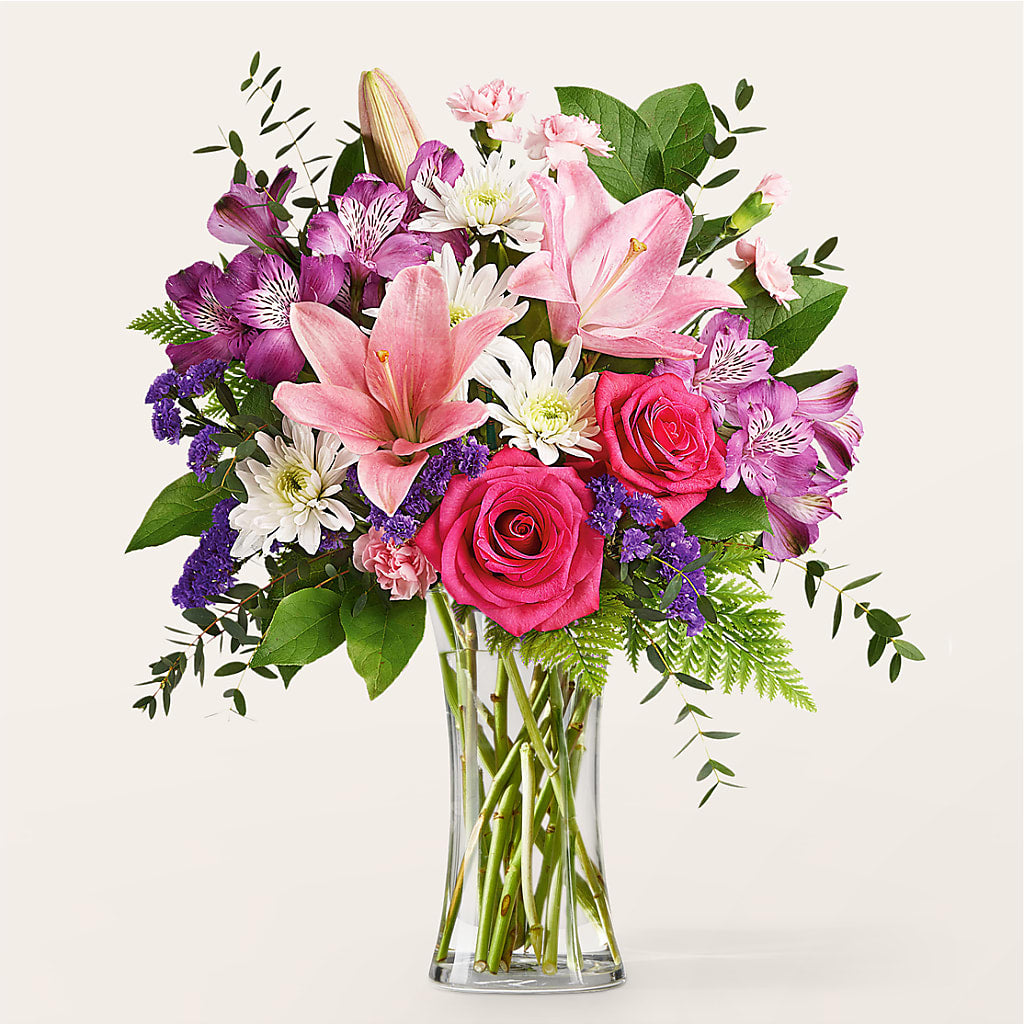 Lace & Pearls Bouquet – JANIE'S COUNTRY GALLERY FLORIST, Bristol VA