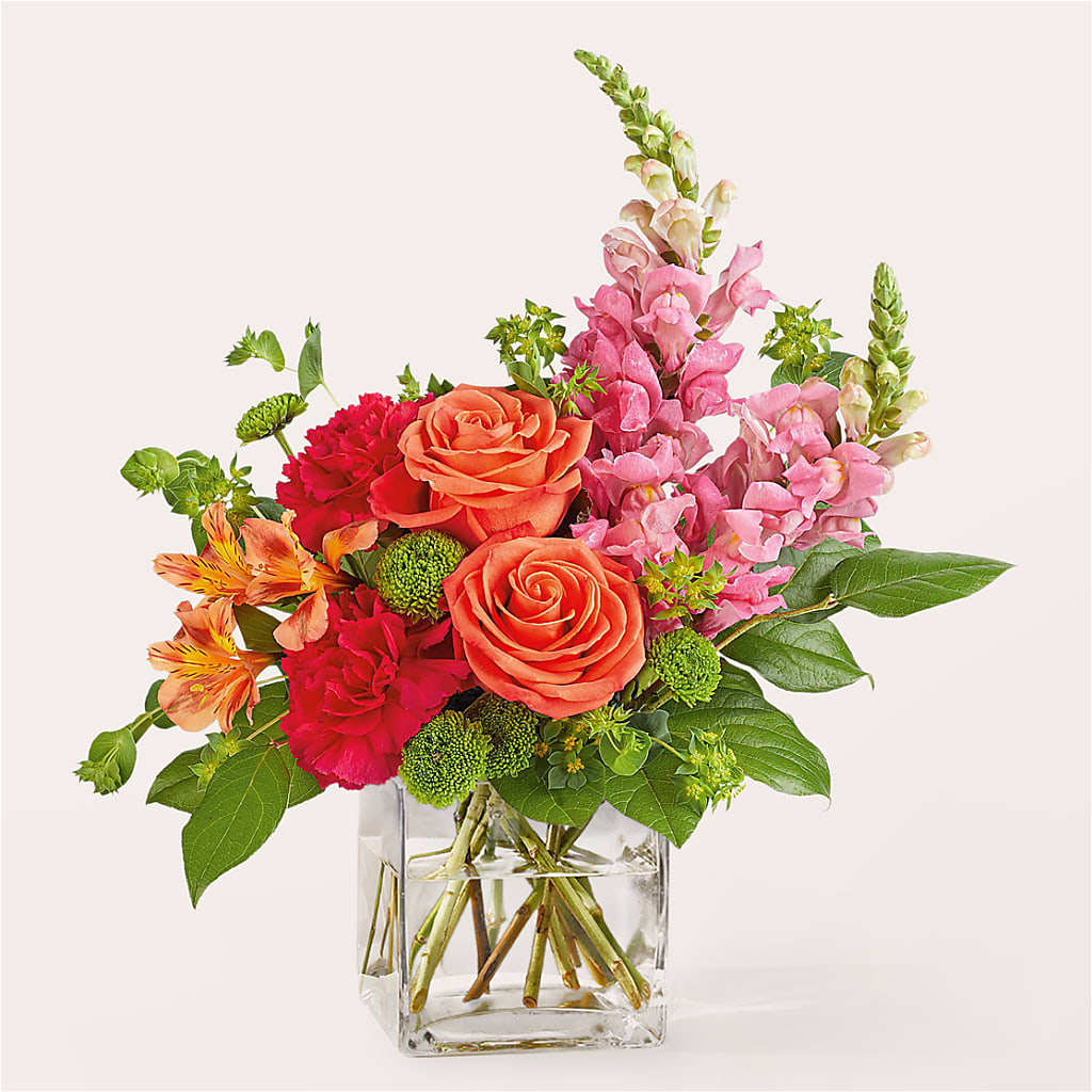 Cosmopolitan Bouquet – JANIE'S COUNTRY GALLERY FLORIST, Bristol VA