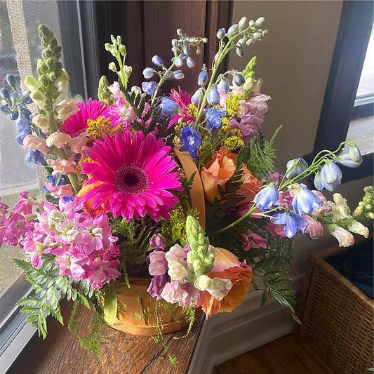Garden of Life Basket – JANIE'S COUNTRY GALLERY FLORIST, Bristol VA
