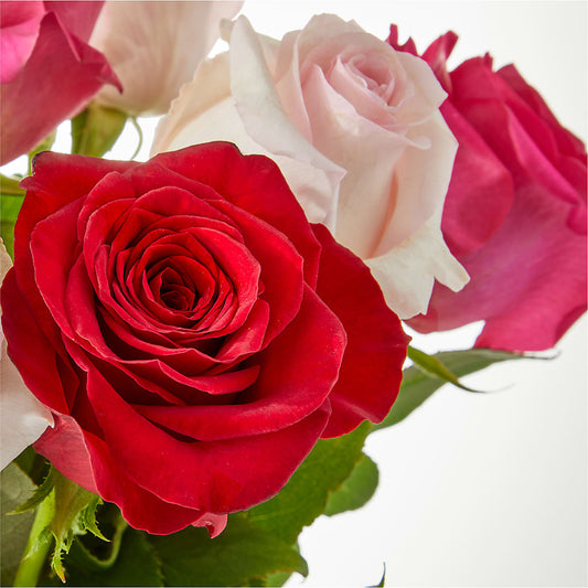 Charming Rose Bouquet – JANIE'S COUNTRY GALLERY FLORIST, Bristol VA