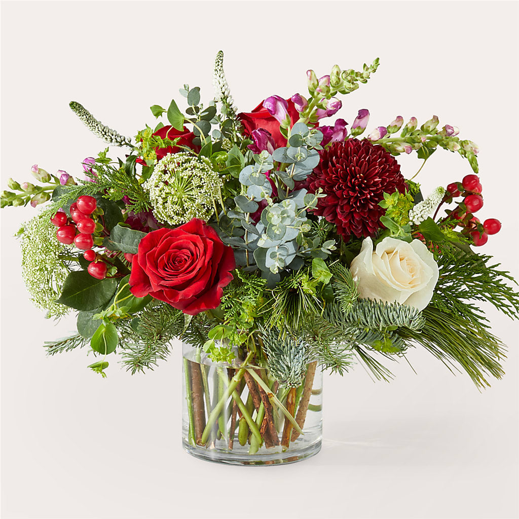 Cranberry Fizz Bouquet – JANIE'S COUNTRY GALLERY FLORIST, Bristol VA