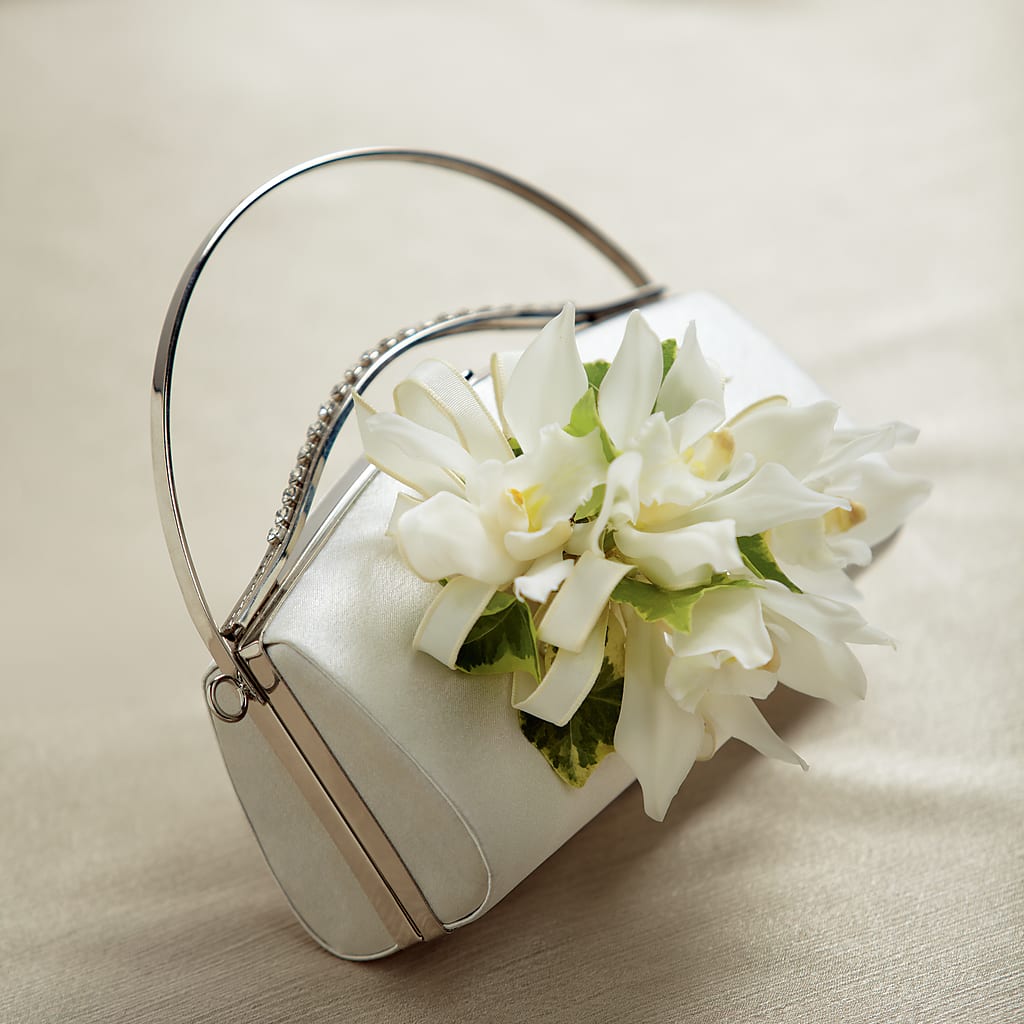 White Purse Decor – JANIE'S COUNTRY GALLERY FLORIST, Bristol VA