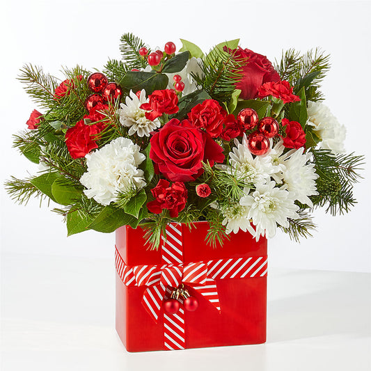 Presents Under the Tree Bouquet – JANIE'S COUNTRY GALLERY FLORIST, Bristol VA