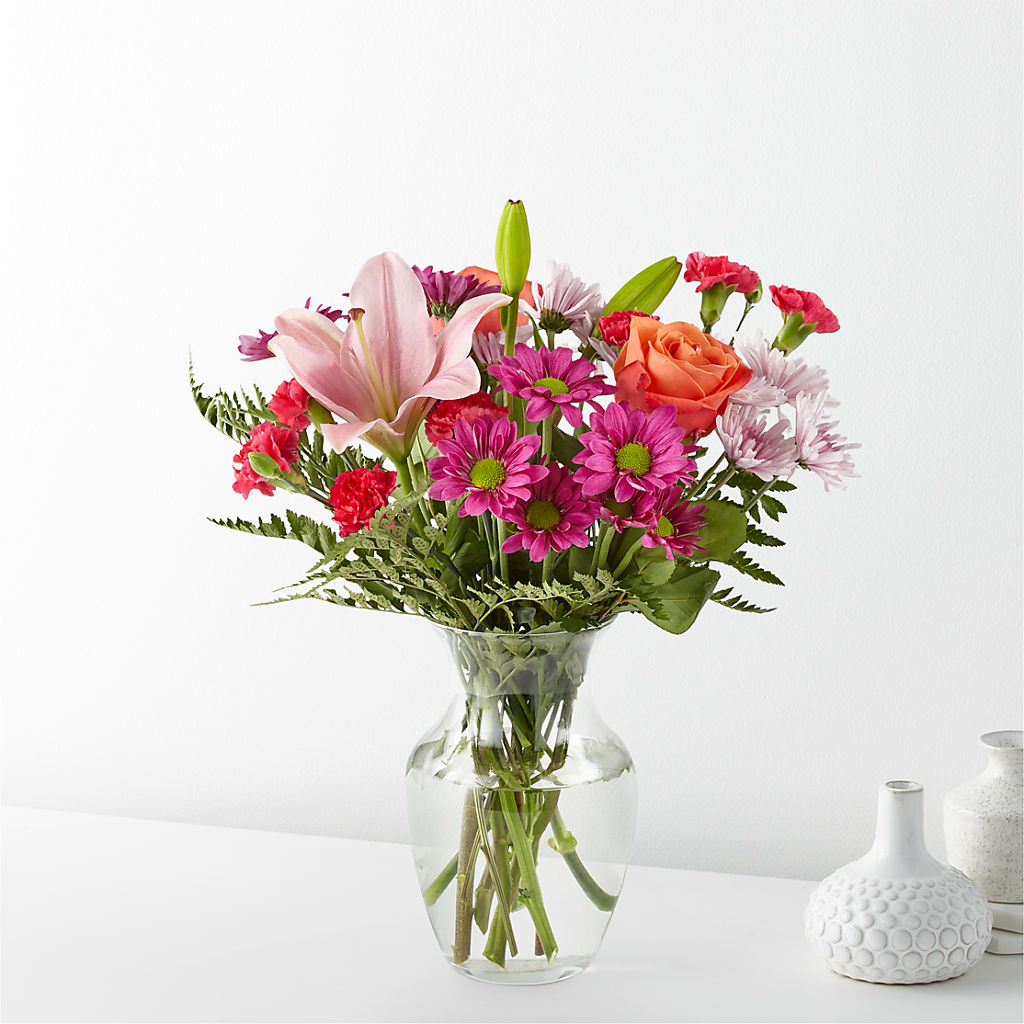 Light of My Life Bouquet – JANIE'S COUNTRY GALLERY FLORIST, Bristol VA
