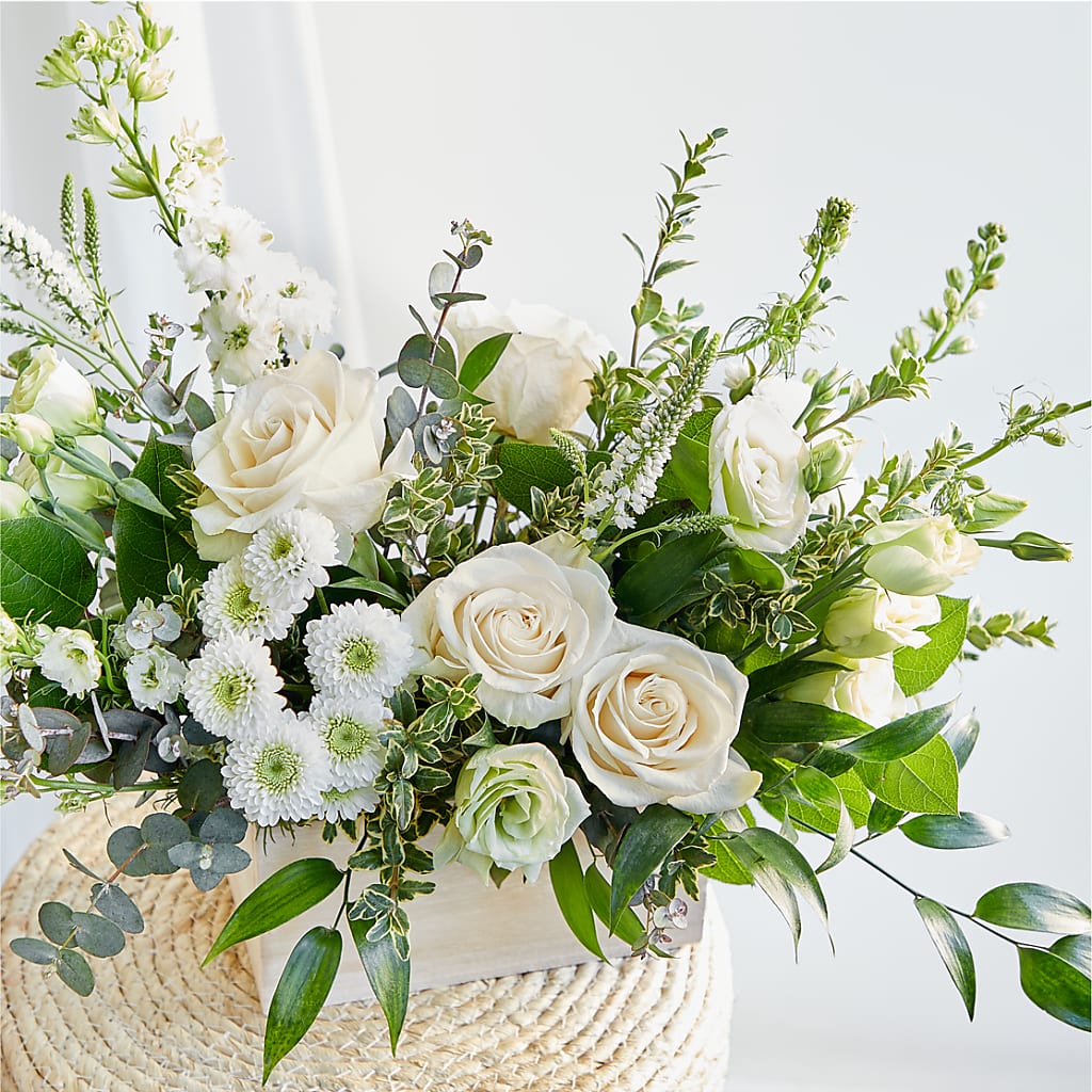Cashmere Bouquet – JANIE'S COUNTRY GALLERY FLORIST, Bristol VA