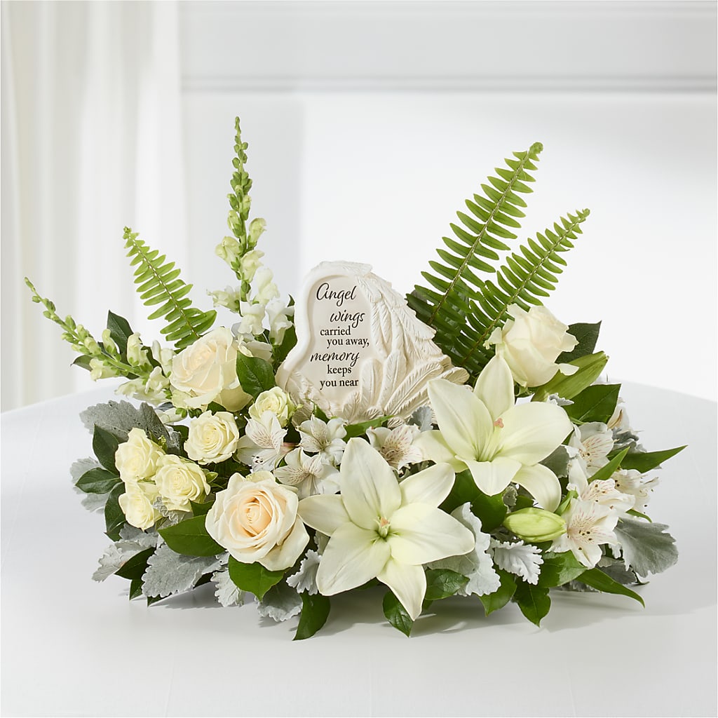 Holding You Close Arrangement – JANIE'S COUNTRY GALLERY FLORIST, Bristol VA