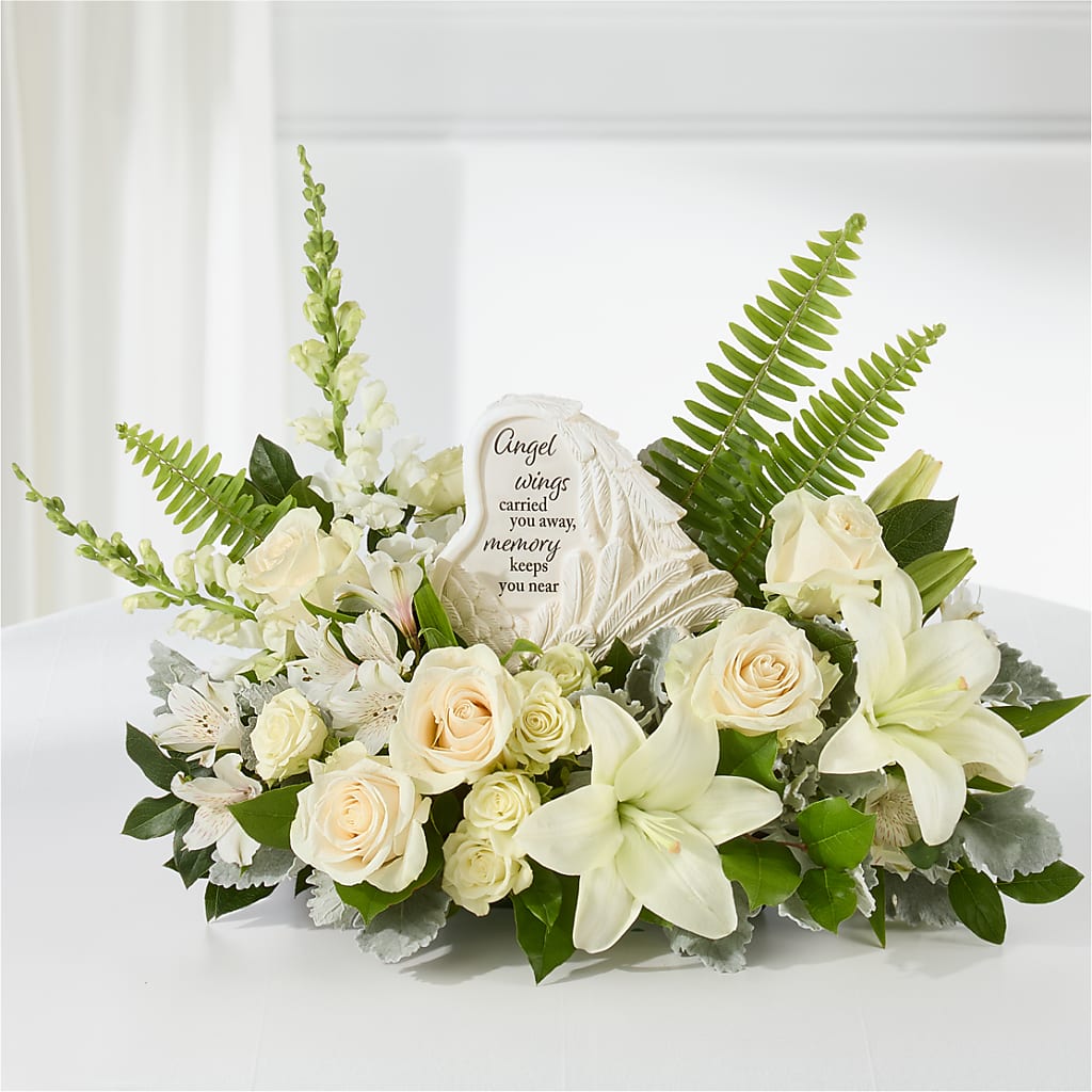 Holding You Close Arrangement – JANIE'S COUNTRY GALLERY FLORIST, Bristol VA