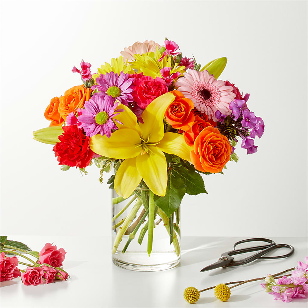 Cue the Confetti - A Florist Original – JANIE'S COUNTRY GALLERY FLORIST, Bristol VA