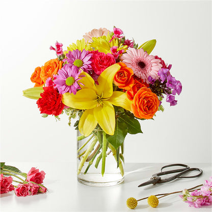 Cue the Confetti - A Florist Original – JANIE'S COUNTRY GALLERY FLORIST, Bristol VA