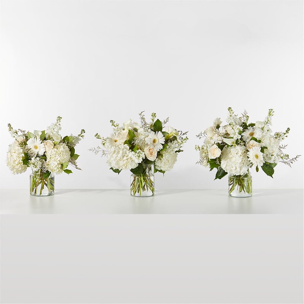 Sun-drenched Blooms Box Bouquet – JANIE'S COUNTRY GALLERY FLORIST, Bristol VA