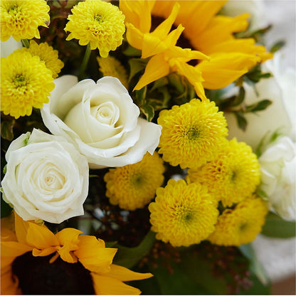 Luminous Morning Bouquet – JANIE'S COUNTRY GALLERY FLORIST, Bristol VA