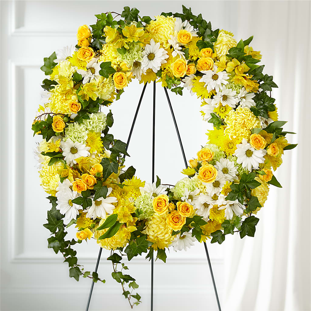 Golden Remembrance Wreath – JANIE'S COUNTRY GALLERY FLORIST, Bristol VA