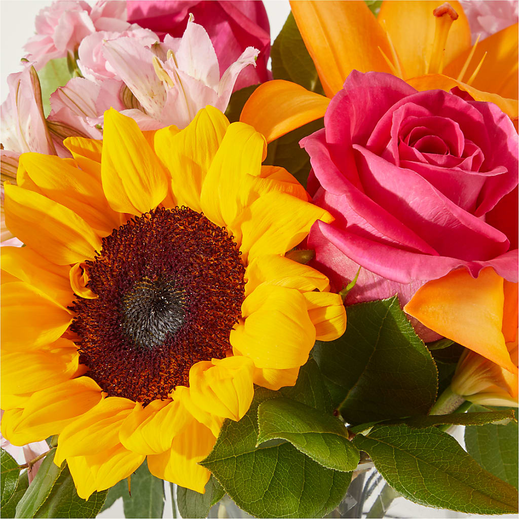 In Full Swing Bouquet – JANIE'S COUNTRY GALLERY FLORIST, Bristol VA