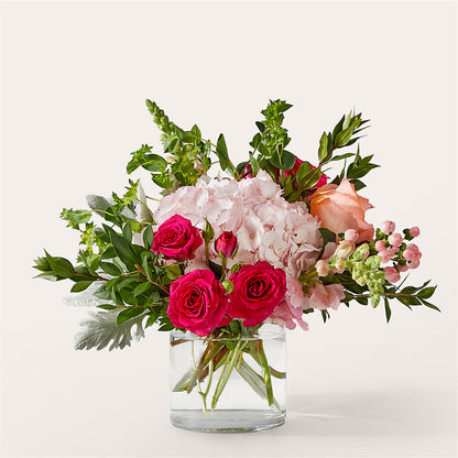 Glitz & Glam Bouquet – JANIE'S COUNTRY GALLERY FLORIST, Bristol VA