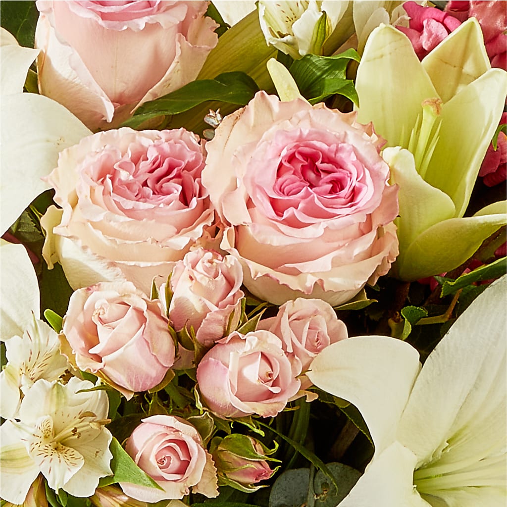 Ballet Slippers Bouquet – JANIE'S COUNTRY GALLERY FLORIST, Bristol VA