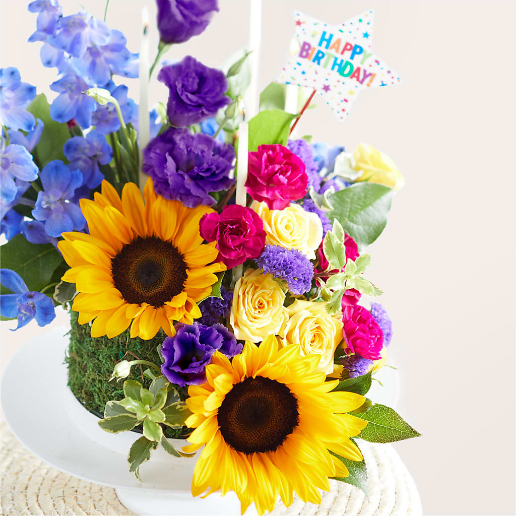 Star of the Day Floral Cake – JANIE'S COUNTRY GALLERY FLORIST, Bristol VA