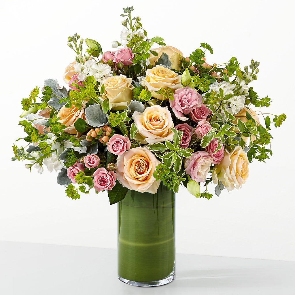 The Glamour Shot – JANIE'S COUNTRY GALLERY FLORIST, Bristol VA
