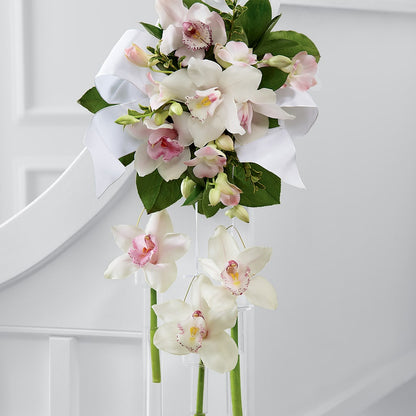 Perfect Entrance Pew Arrangement – JANIE'S COUNTRY GALLERY FLORIST, Bristol VA