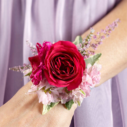 Rose Charm Corsage – JANIE'S COUNTRY GALLERY FLORIST, Bristol VA