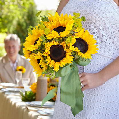Free Spirit Bouquet – JANIE'S COUNTRY GALLERY FLORIST, Bristol VA